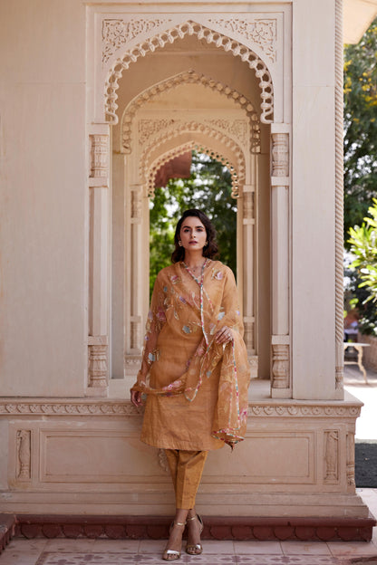 Gold Avantika Kurta Set